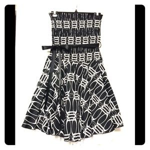 Black/White Strapless Cocktail w/ Fluffy Skirt